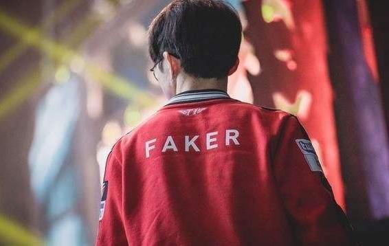 HLTV主编谈NiKo转会Falcons传闻，并对m0NESY未来进行猜测