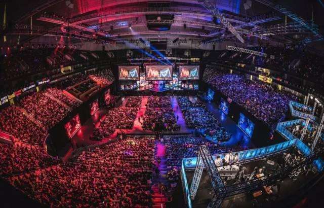 英雄联盟比赛：2020全球总决赛小组赛第三天，LPL大喜三战全胜！