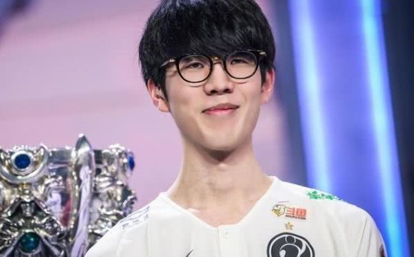 Scout 回归 LCK 并加入 Nongshim RedForce